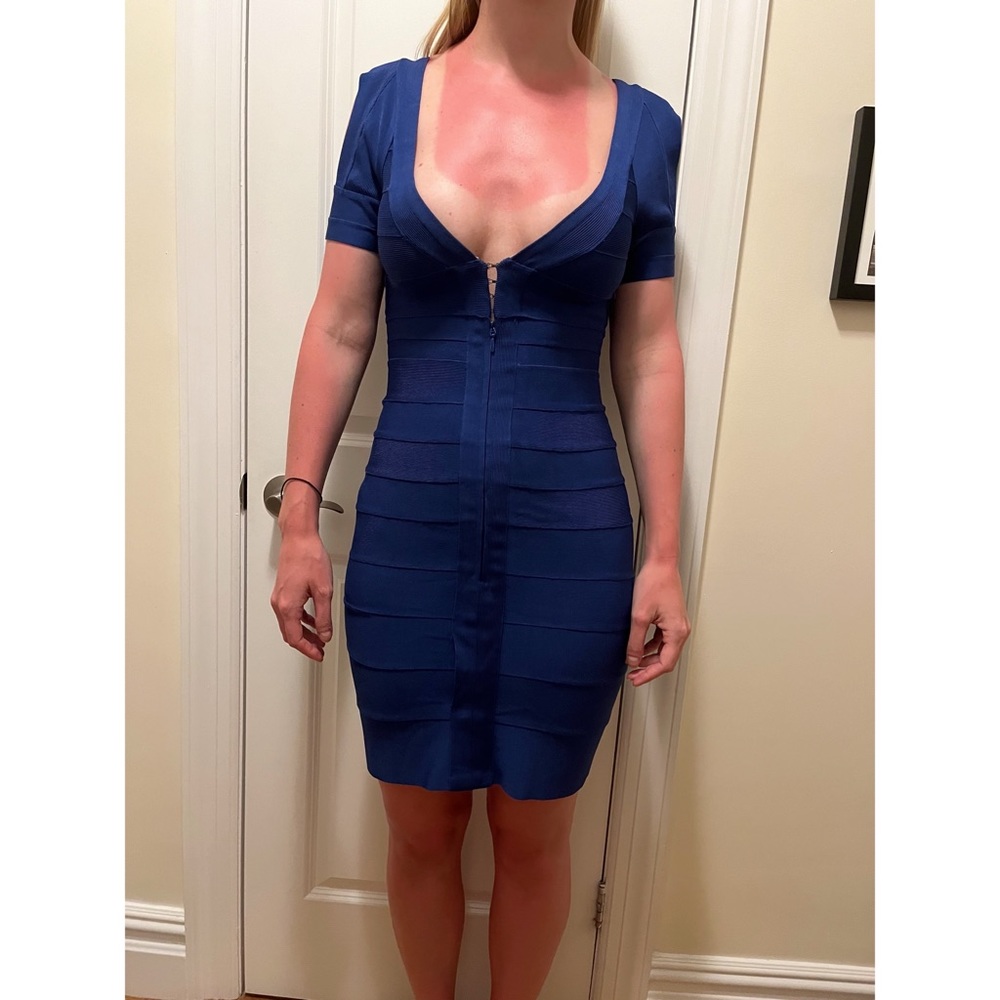 Classic Hervé Léger Navy Short Sleeved Dress